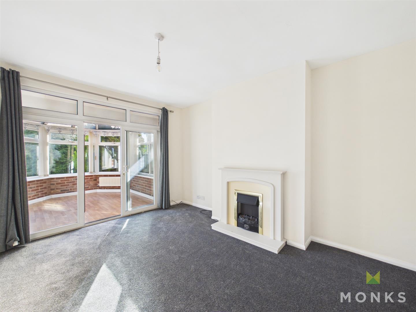 2, The Paddocks Old Chirk Road, Gobowen, SY11 3LA To Let